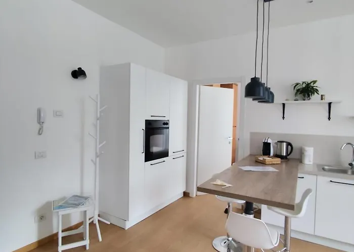 Casa Margherita, Nuovo In Centro Apartment Menaggio