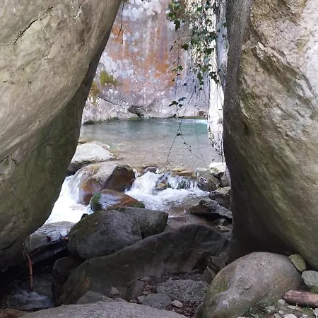 شقة Casa Margherita, Nuovo In Centro ميناجيو